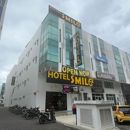 Smile Hotel Subang Airport Shah Alam Ngoại thất bức ảnh
