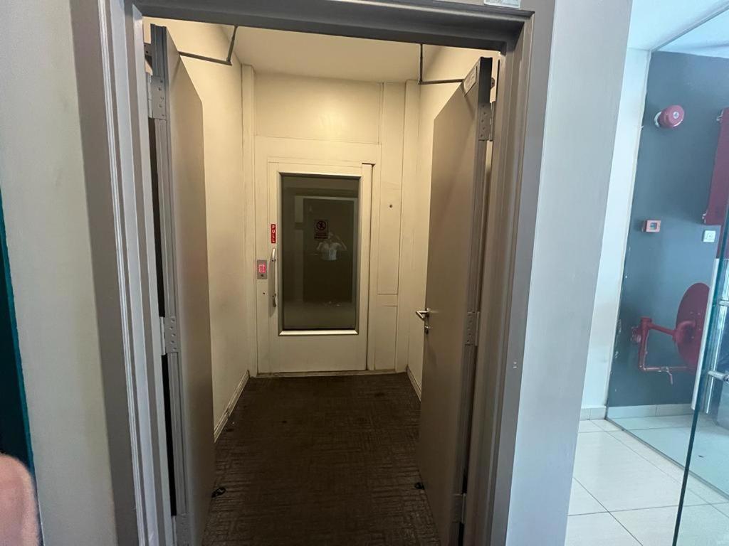 Smile Hotel Subang Airport Shah Alam Ngoại thất bức ảnh